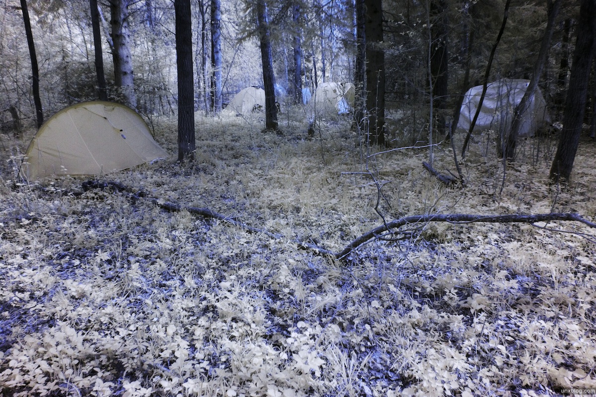 2009 инфракрасный ИК IR infrared B+W река Дубна сплав Россия путешествие лес палатки