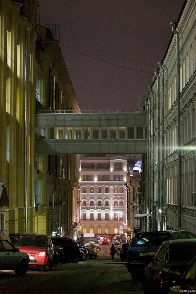 2010 улица Рождественка, Москва
