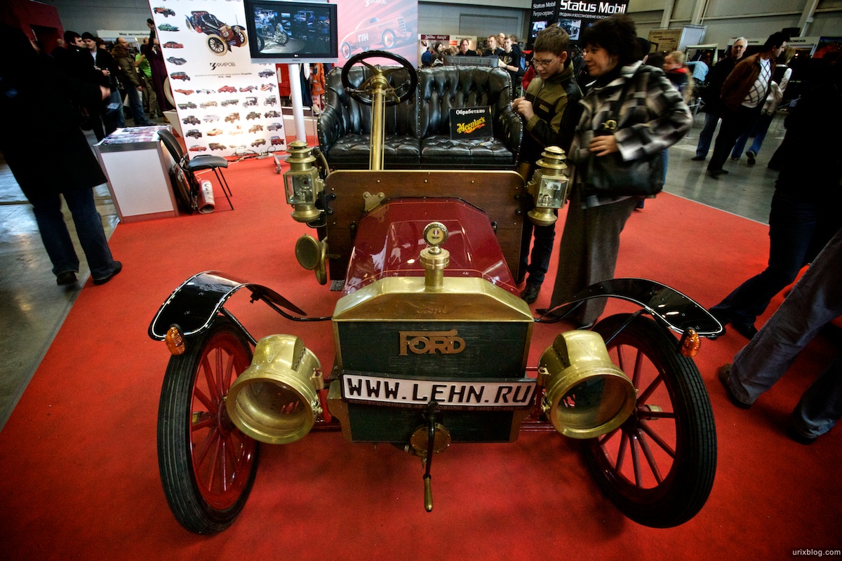 2010 Выставка старинных авто в Крокус Экспо, Москва