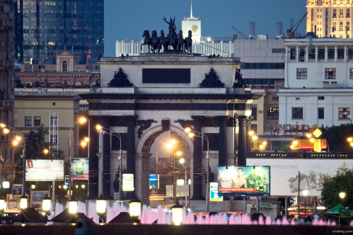 Canon 5D mark 2 Samyang 800mm f/8, Moscow park Pobedy (Victory), triumphal Arch, gate, 2010