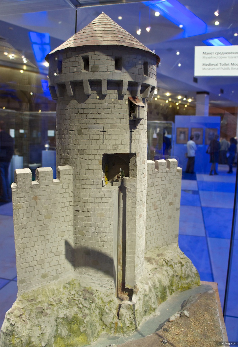 2010, Москва таулетная выставка Исторический музей Sony NEX-5