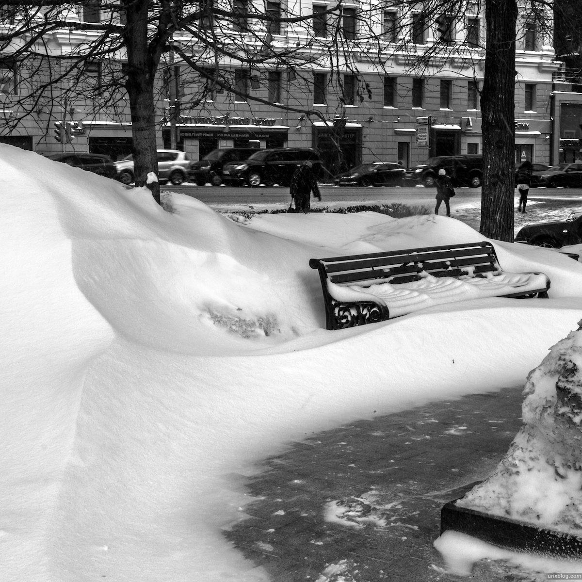 2013, Moscow, Weather, Russia, Tverskoy boulevard, Pushkin square, winter, spring, snow, cold, black and white, B/W