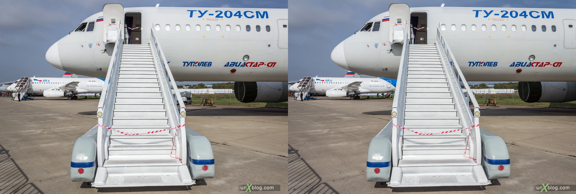 2013, Tu-204SM, MAKS, International Aviation and Space Salon, Russia, Ramenskoye airfield, airplane, 3D, stereo pair, cross-eyed, crossview, cross view stereo pair, stereoscopic