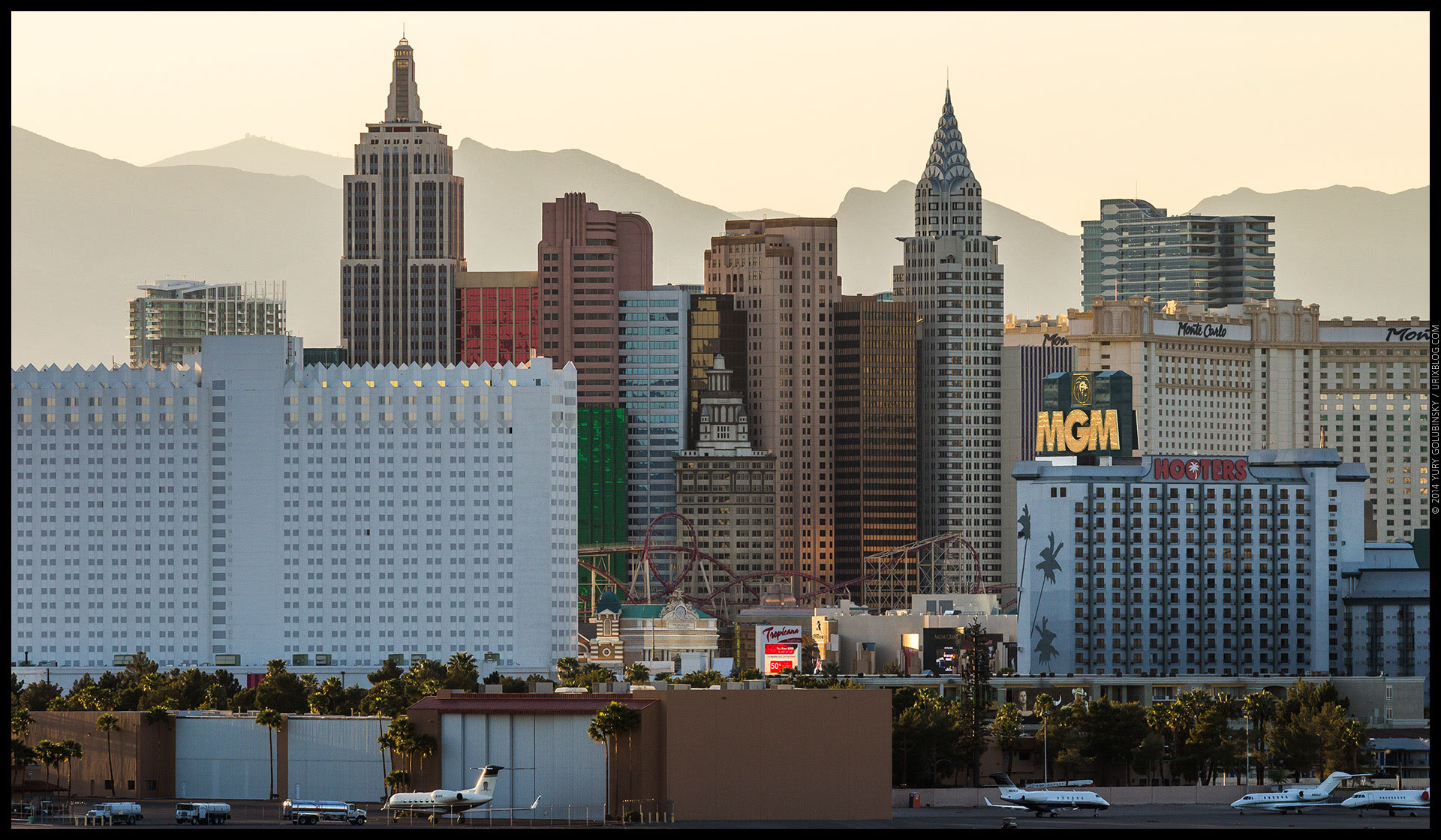 New York, casino, hotel, 2014, LAS, Las Vegas McCarran International airport, strip, LV, Clark County, USA, Nevada, panorama, horizon, city