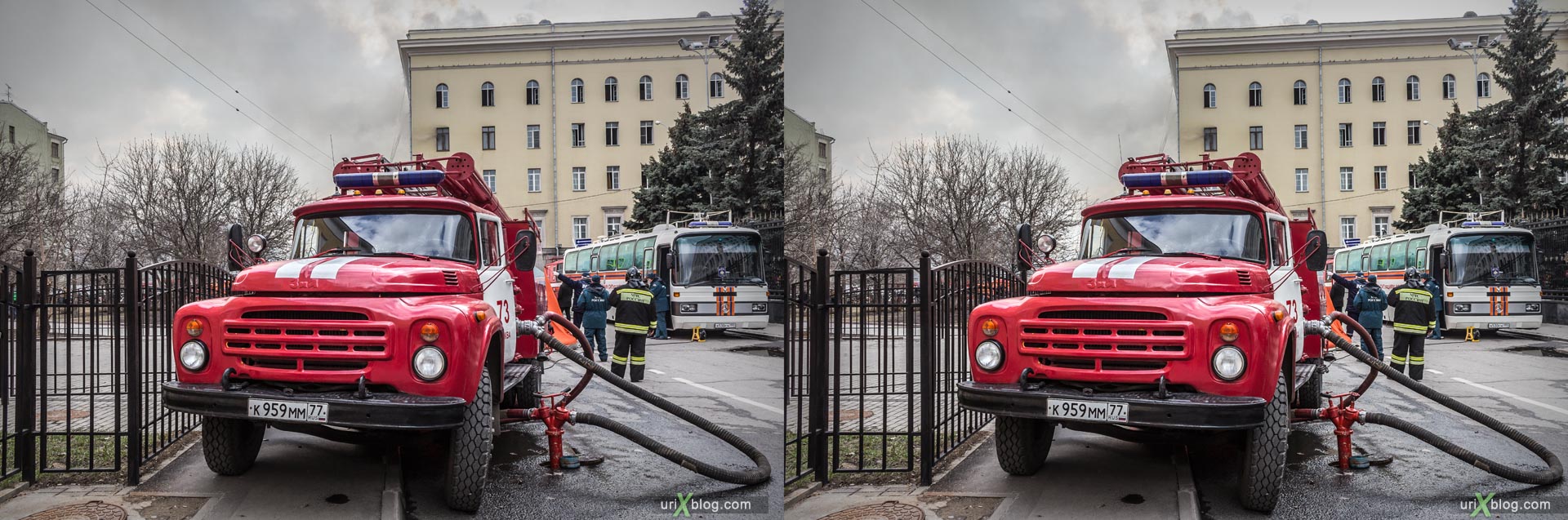 fire, smoke, accident, Ministry of Defense building, Bolshoy Znamensky Lane, Moscow, Russia, city, 3D, stereo pair, cross-eyed, crossview, cross view stereo pair, stereoscopic, 2016