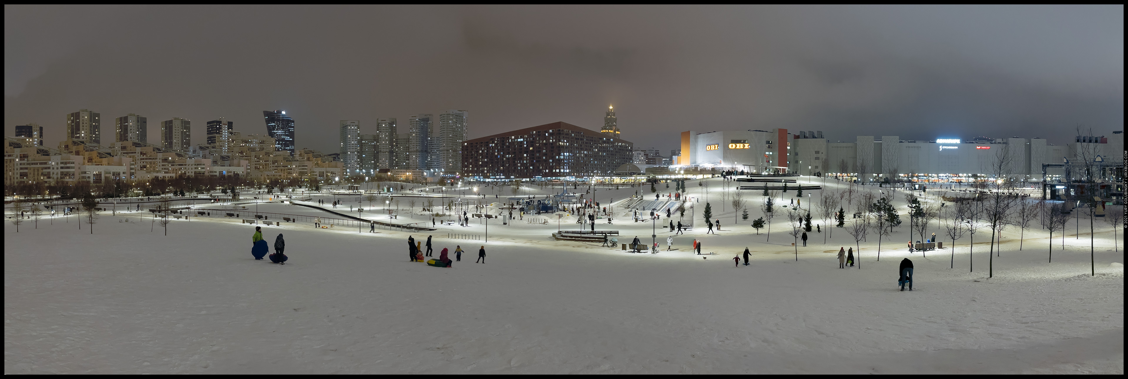 Москва, Ходынское поле, Display P3, Россия, снег, панорама, зима, горки, горка, вечер, ночь