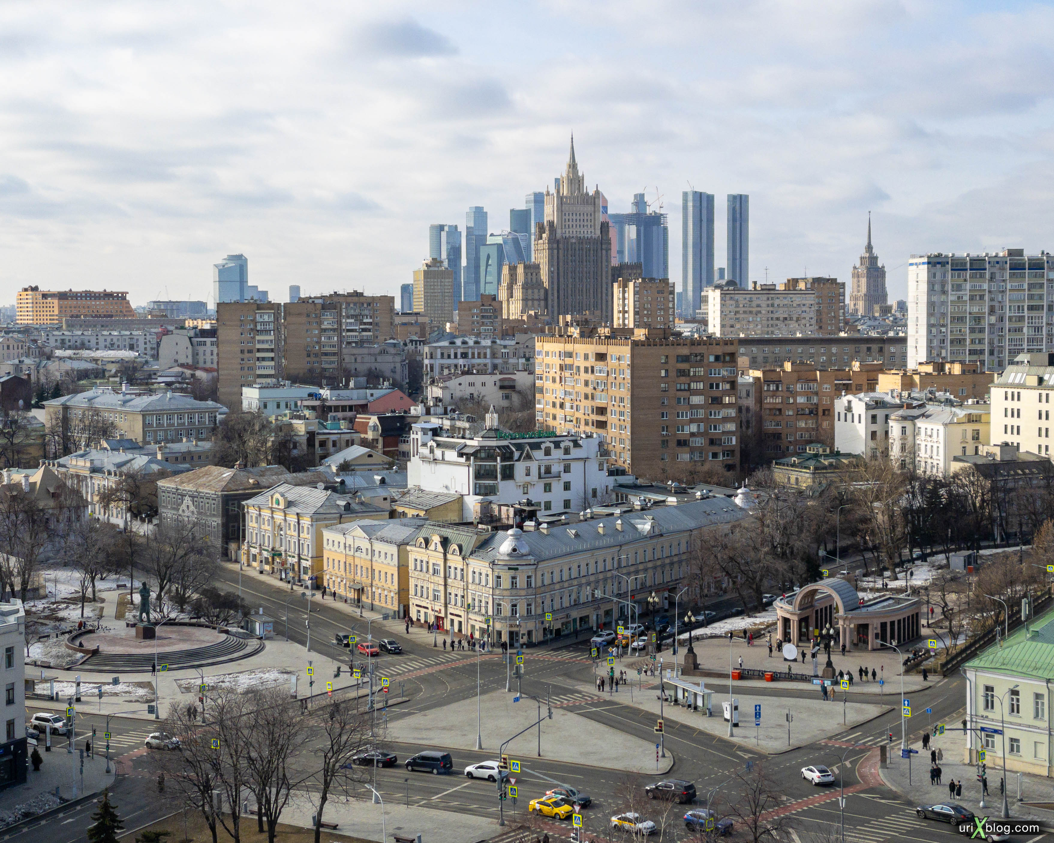 Cathedral of Christ the Saviour, CCS, observation deck, panorama, city, Moscow, Russia, Display P3